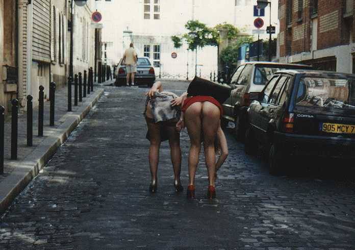 RUE.JPG